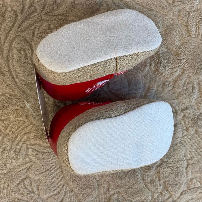 Chaussures neuves - photo numéro 2