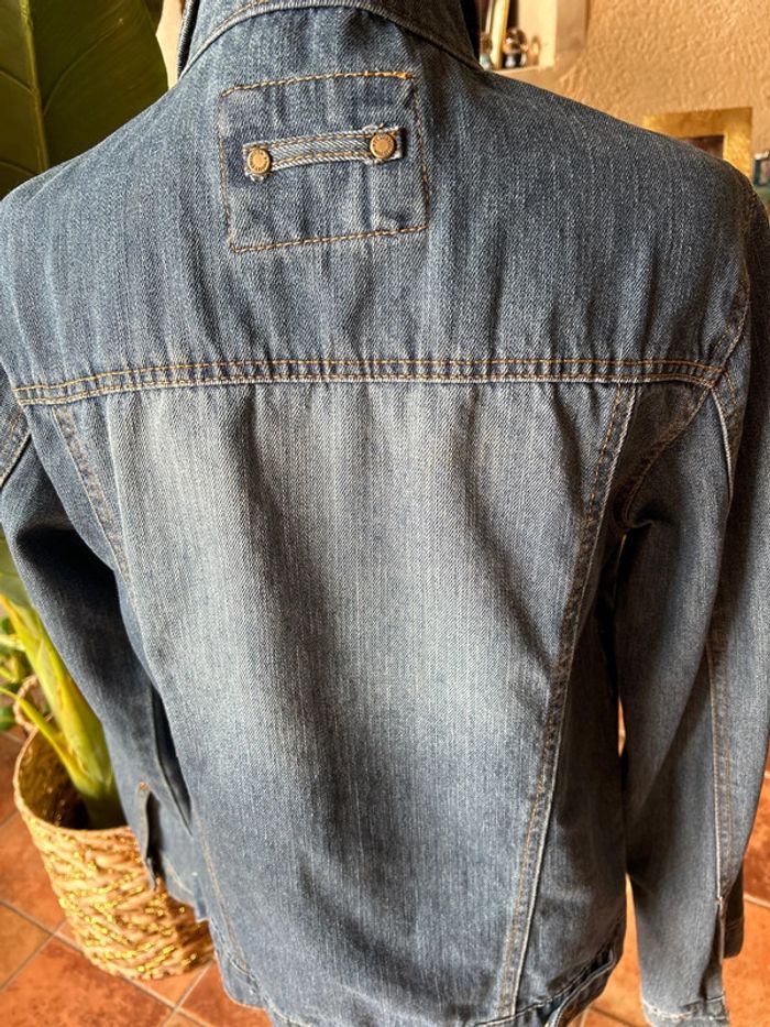 Veste en jean neuve taille unisexe 40/42 de la marque 3 suisses collection - photo numéro 6