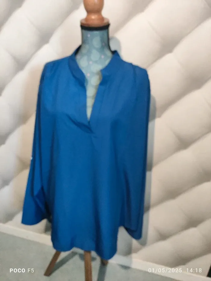 Tunique femme bleu 6 Xl / 58 manque longue et 3/4 neuve - photo numéro 2