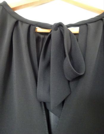 Robe noire Mango S