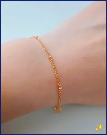 Bracelet doré chaine fine femme – tendance, élégant et lumineux