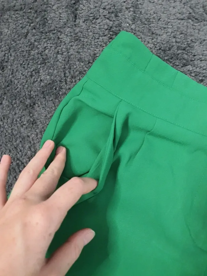 Pantalon vert camaieu - photo numéro 3