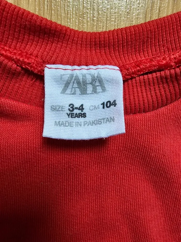 Pull zara 3-4 an rouge - photo numéro 2