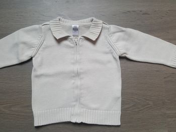 Gilet taille 9 - 12 mois