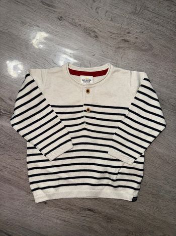 Pull 12 mois tape à l'œil