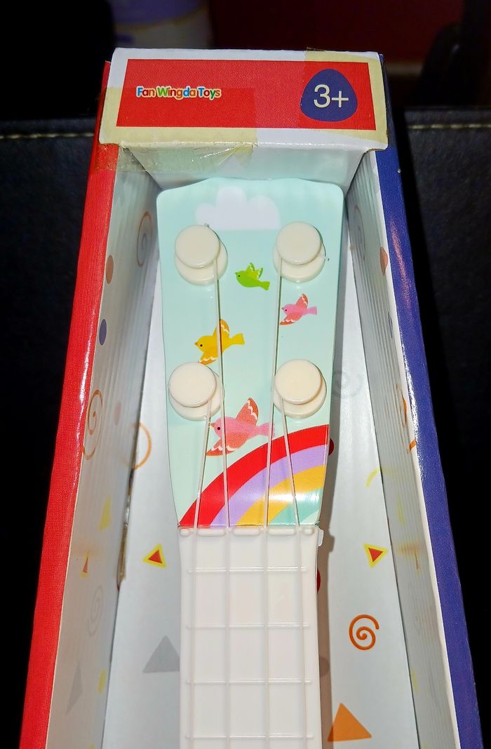 Ukulélé enfant - photo numéro 3