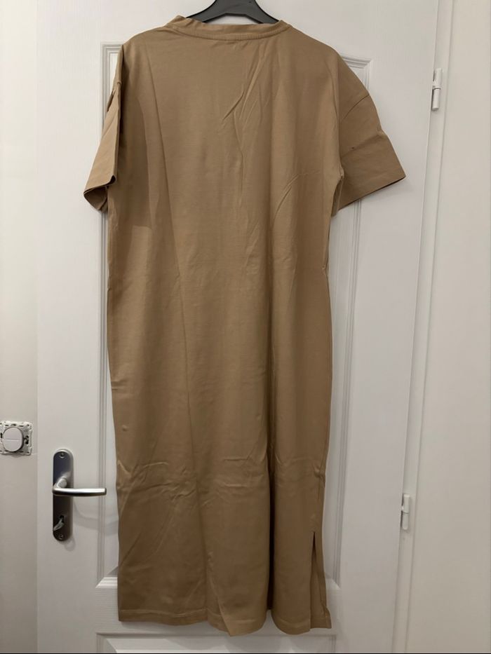 Robe à boutons - photo numéro 2