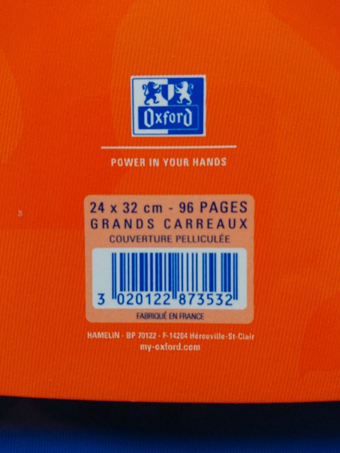 Trois cahiers 24 par 32 cm 96 pages Oxford