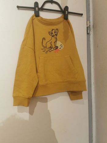 Sweat Disney t 4 ans