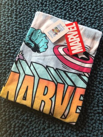 Serviette de plage Marvel - n e u ve