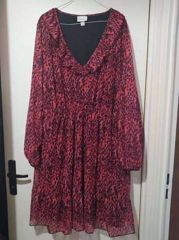 Robe léopard Bonprix