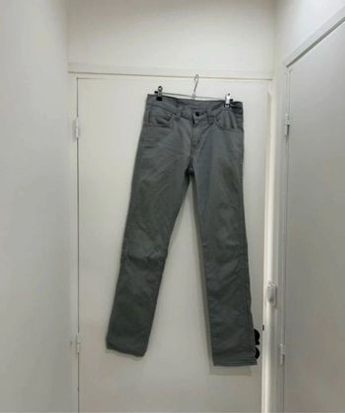 Jean 511 Homme Neuf taille 38