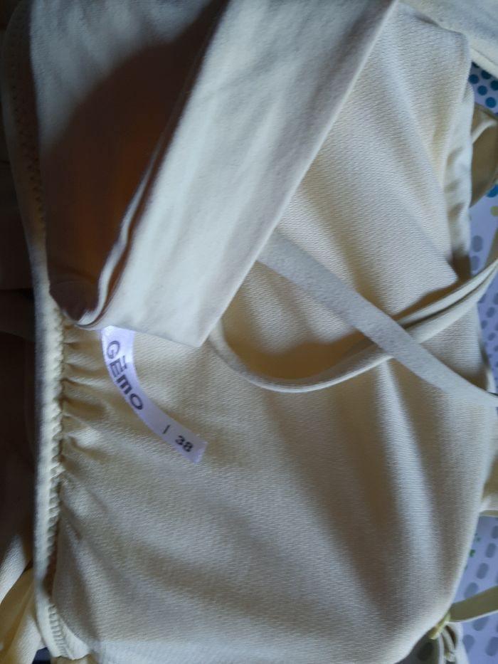 Maillot bain  haut 38 bas 40 - photo numéro 3