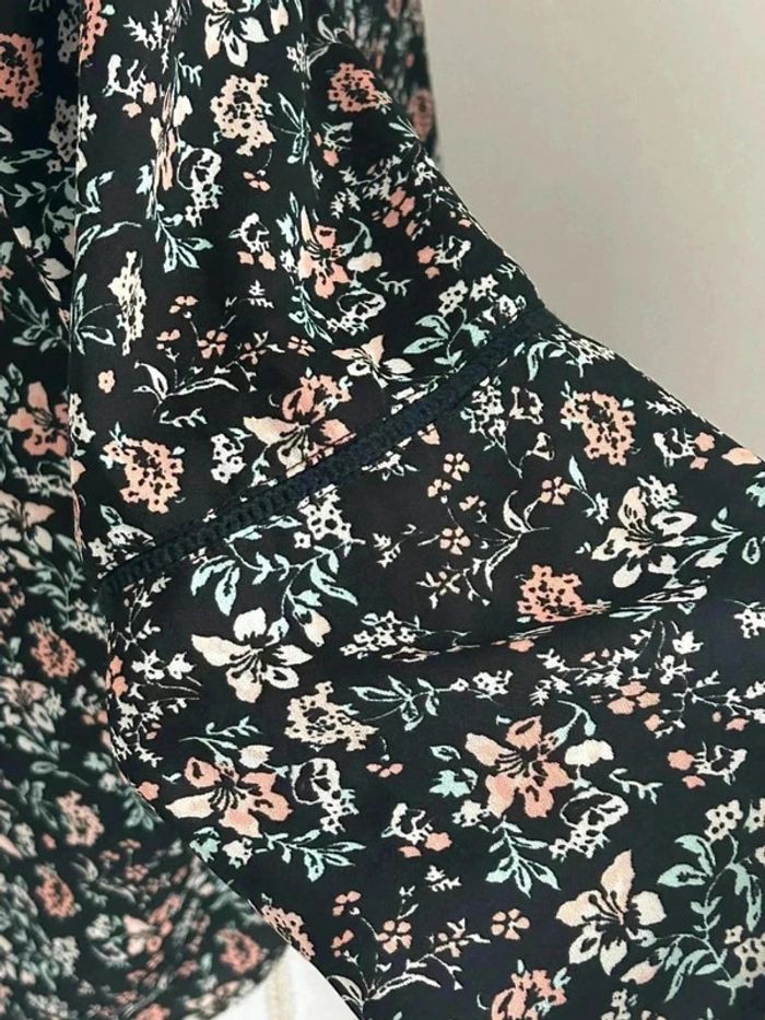 Blouse manches longues Jennyfer taille 36 - photo numéro 3