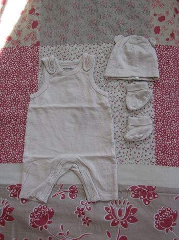 Ensemble naissance taille 1 mois