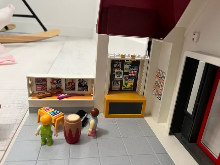 École playmobil - photo numéro 4