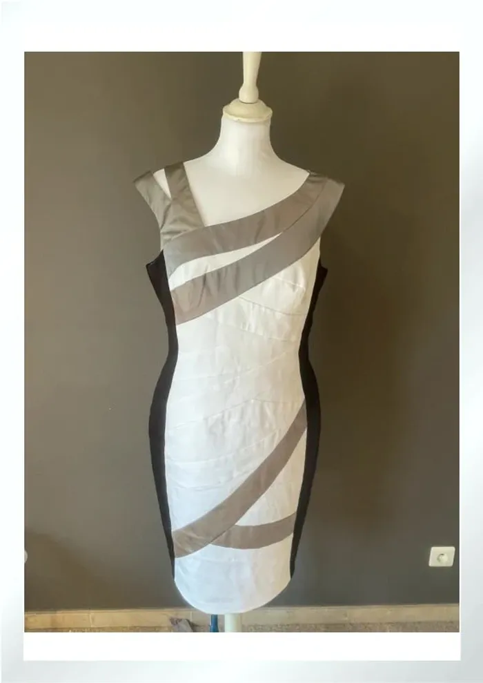 Robe Karen Millen
