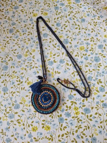 Grand sautoir avec rosace