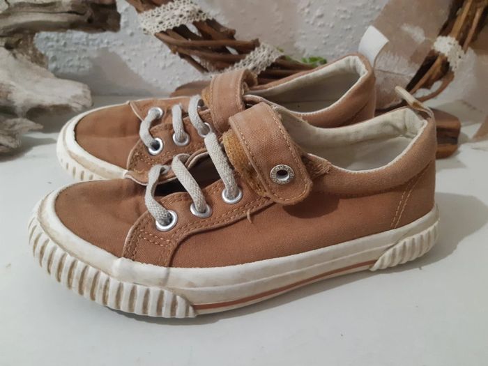Chaussures en toile garçon taille 30