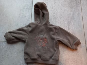 Gilet à capuche marron 6 mois