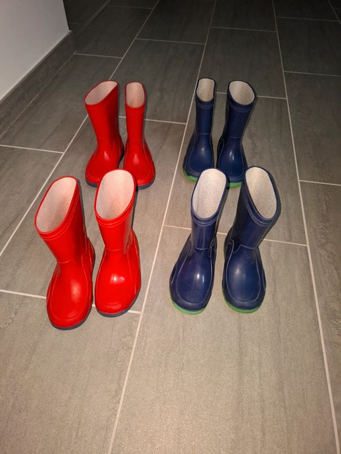 Lot 4 paires de bottes