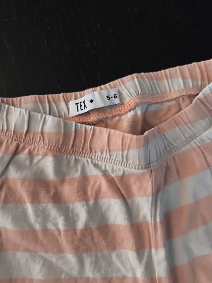 Pyjama 2 pièces 5 -6 ans - photo numéro 9