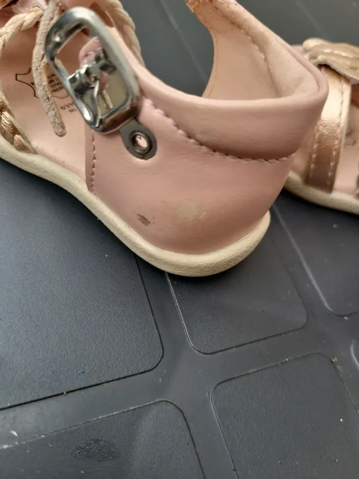 Chaussure - photo numéro 5