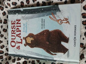 Livre Ourse & Lapin neuf 