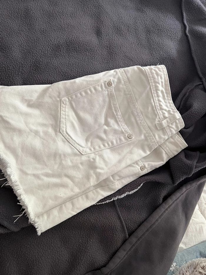 Short blanc femme - photo numéro 2