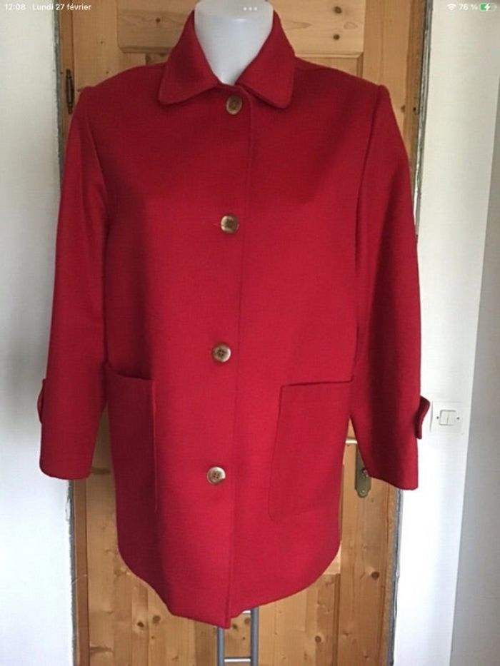 Manteau droit trois quart rouge 100% laine vintage 80s Les deux ancres