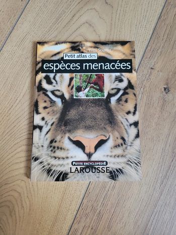 Petit atlas des espèces menacées Yves sciama