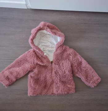 Manteau fausse fourrure