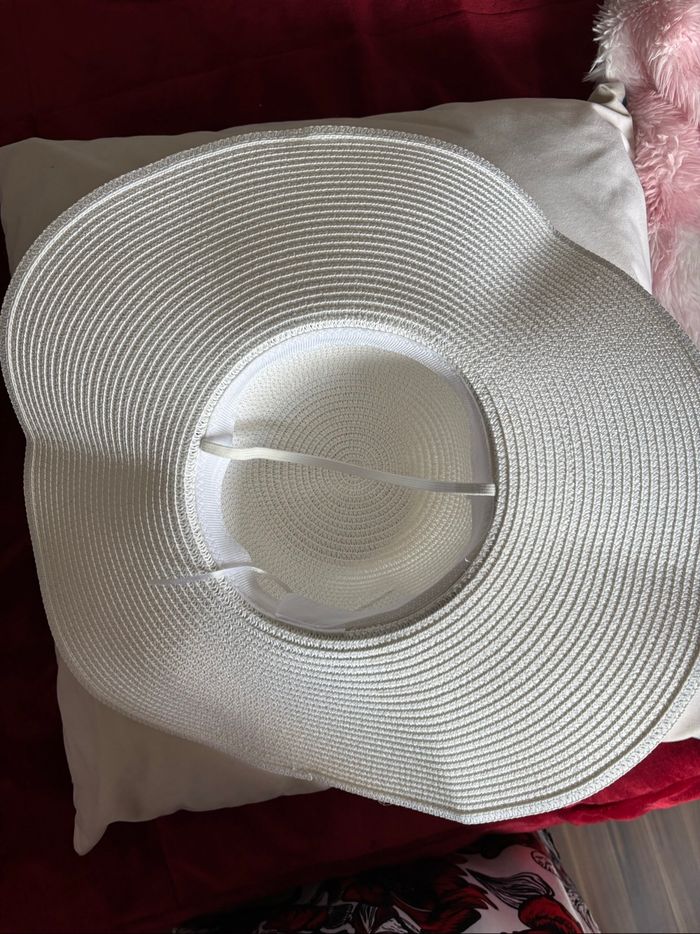 Chapeau femme - photo numéro 3