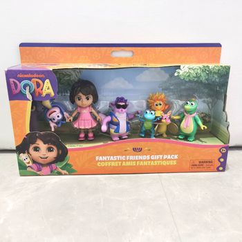 Coffrer figurine dora l'exploratrice neuve