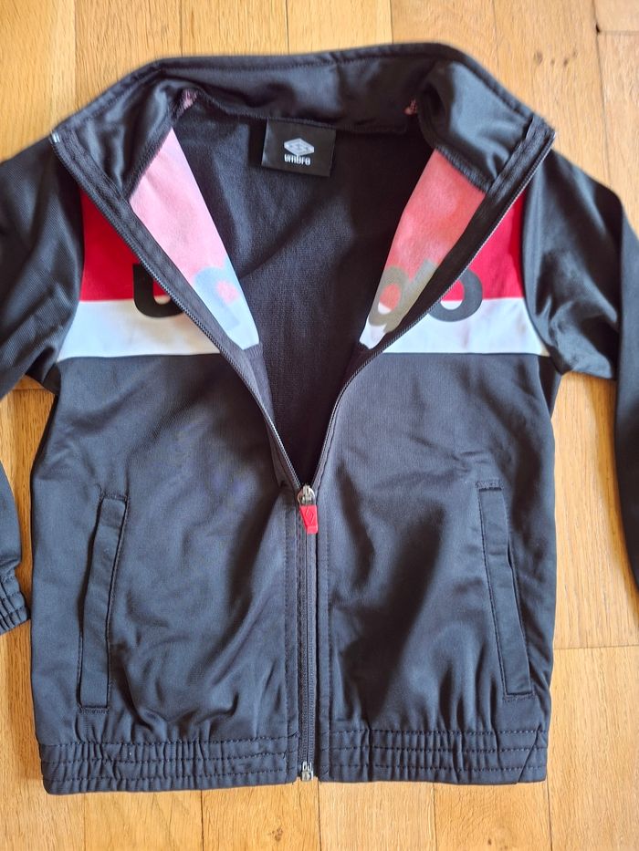 Veste de survêtement Umbro 6 ans - photo numéro 2