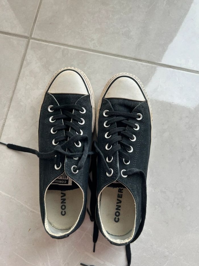Baskets Converse - photo numéro 2