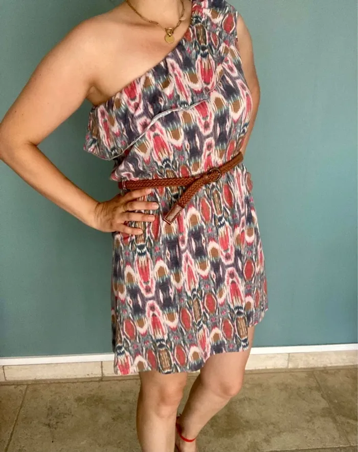 Robe Été Épaule Dénudée à Volants M/L