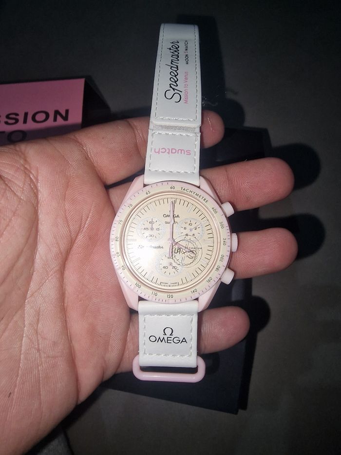 Montre swatch omega