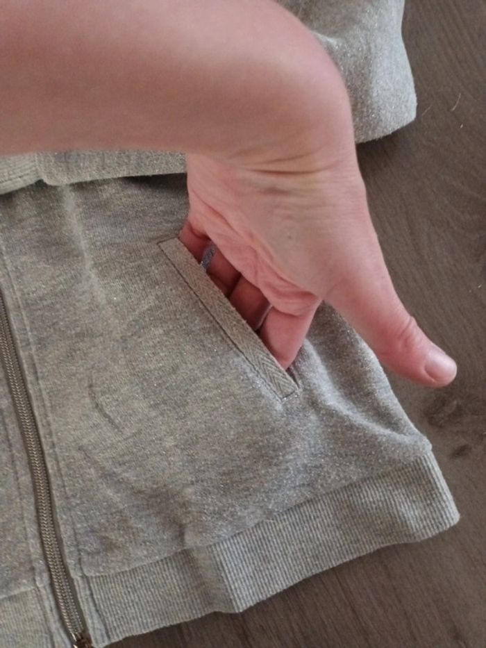 Pull zippé - photo numéro 7