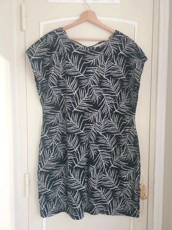 Robe à motifs taille 44-46