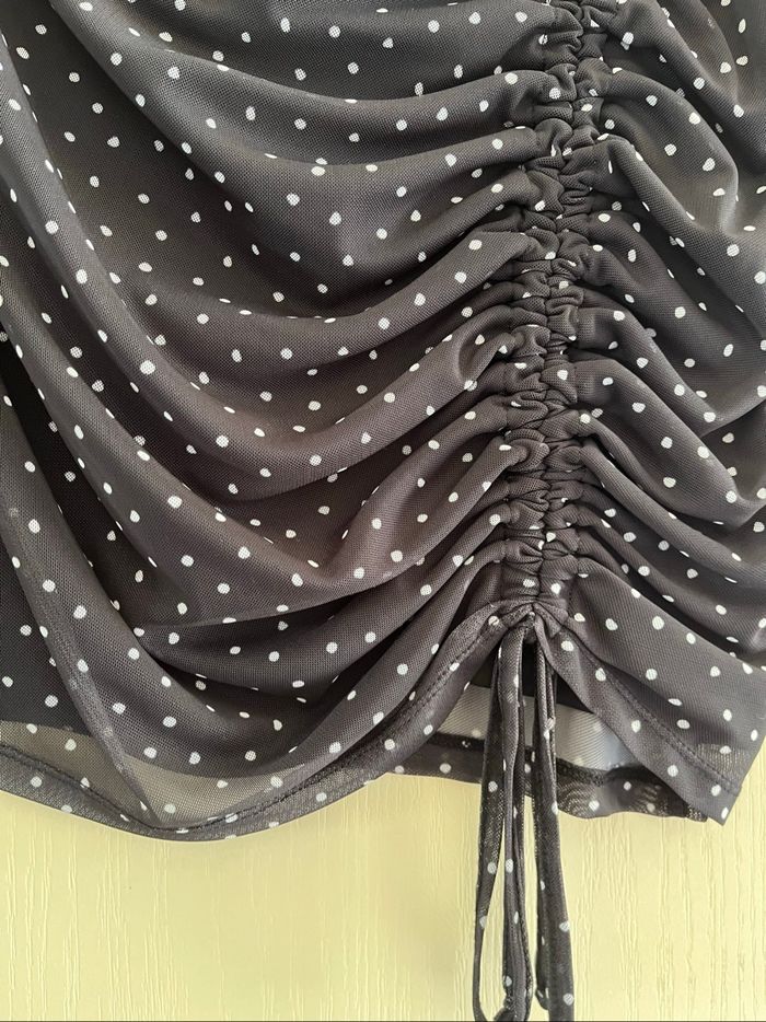 Jupe noir à pois blanc en tulle / voile - photo numéro 3