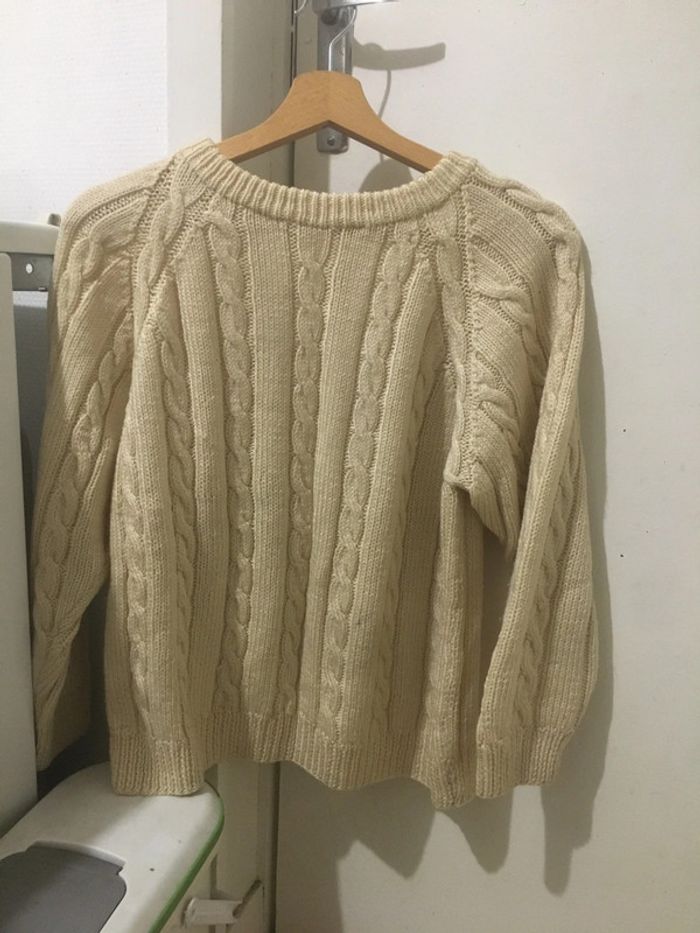 Joli pull en laine - photo numéro 2