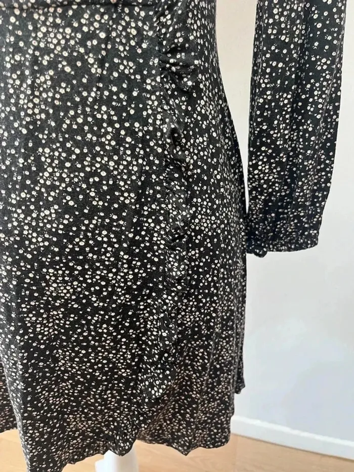 Robe Pull&Bear - Taille 38 - photo numéro 4
