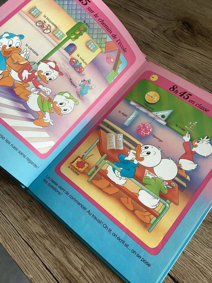 livre d’image walt disney l’heure - photo numéro 3