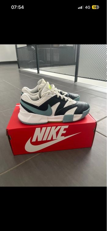 Nike Court Borough basketball enfant garçon 35,5