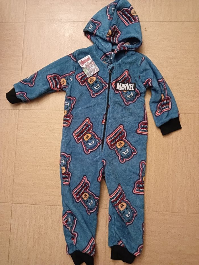 Combi pyj Avengers taille 3 ans 🎁 NEUF taille