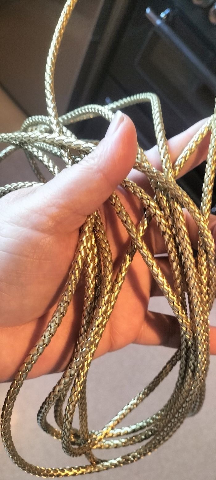 Manchons et lasso wonder woman - photo numéro 2