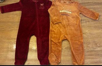 Lot bébé 9 mois pyjamas Kiabi