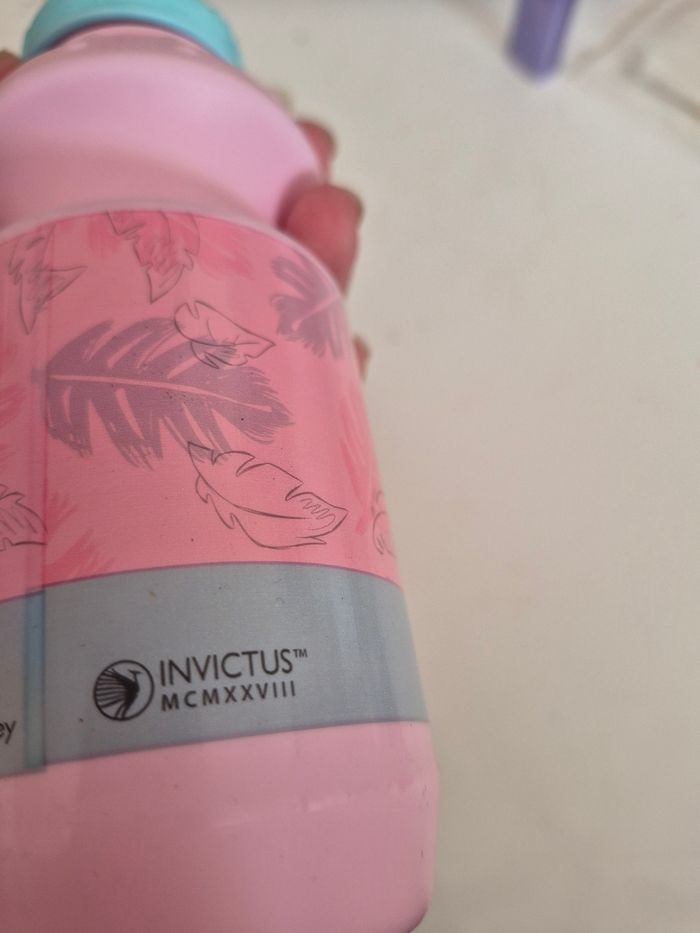 Gourde neuve stitch officielle disney - photo numéro 6