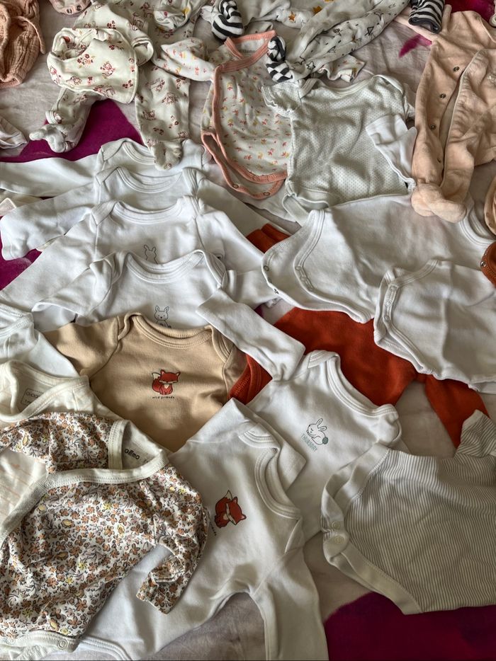 Lots vêtements bébé fille 1 mois - photo numéro 5